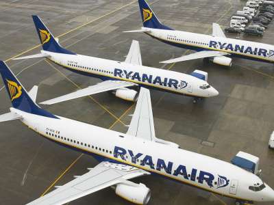 RyanAir cancels 27 routes with the Canary Islands during January 