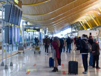 Spanish Government extends vaccine requirement to enter Spain from the UK