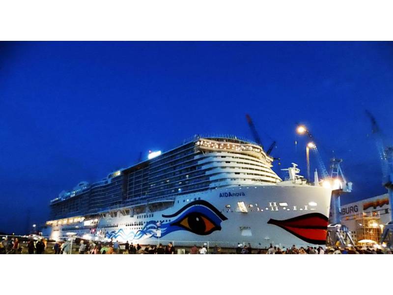 Cruise ship bound for the Canary Islands registers 52 positives for Covid on board Cruise ship bound for the Canary Islands registers 52 positives for Covid on board