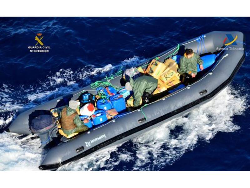 The Guardia Civil seizes 1.6 tons of hashish on the coast of Tenerife