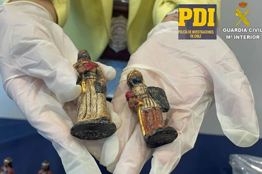 Cocaine found in chess pieces and fridge magnets being imported from Chile