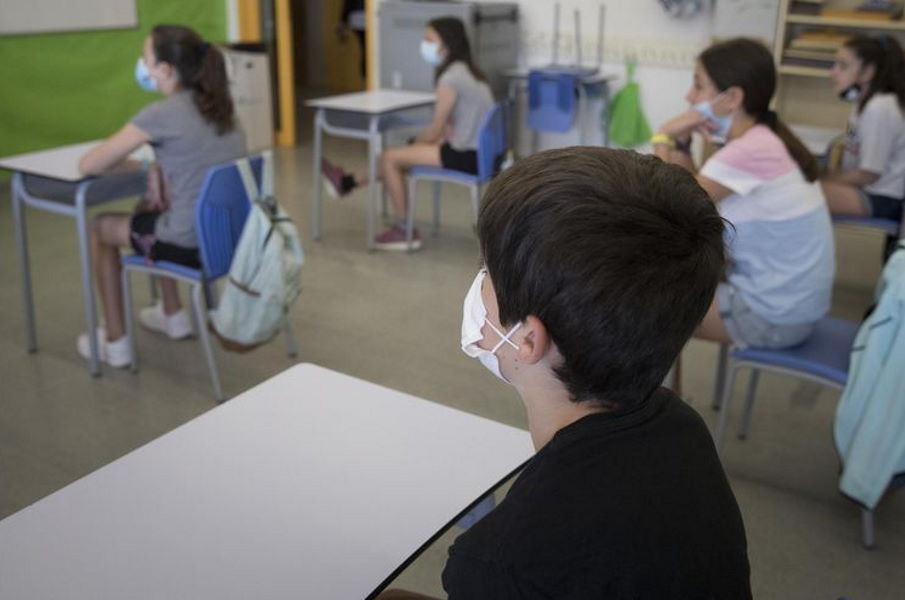 Teachers off sick with Covid has increased by 367% after the Christmas break