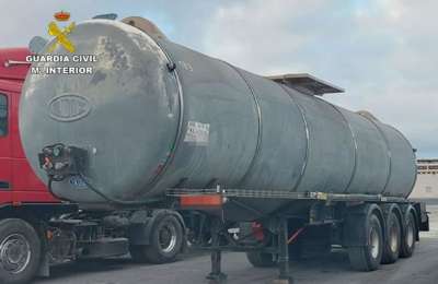 Large scale drug operation using fuel tankers is uncovered in the Canary Islands