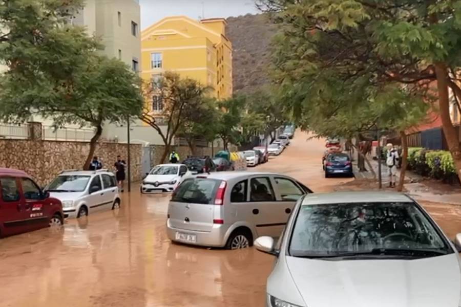 A downpour causes several incidents in the south of Tenerife, especially in Arona