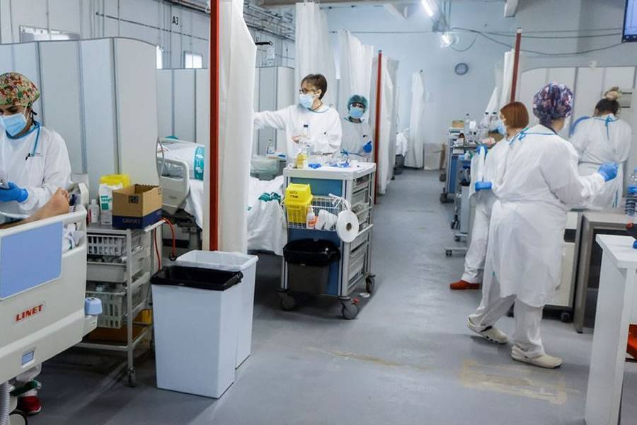 Covid update: 12 more deaths as cases continue to drop in the islands