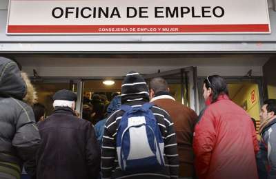 Economic recovery has slowed down in the Canaries causing the loss of 10,000 jobs
