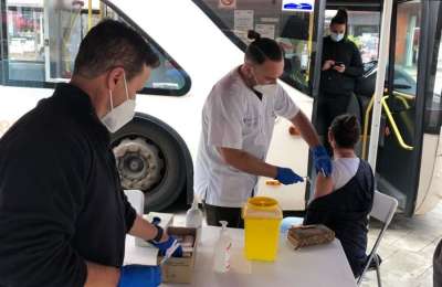 Covid update: Vaccination starts in schools tomorrow with the Vacuna Buses