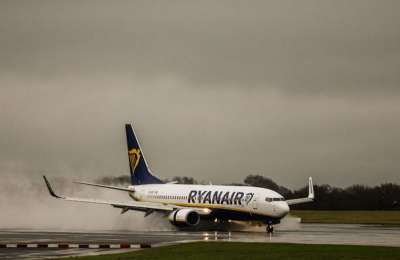 Flight from Fuerteventura to Manchester lands in France due to storm Eunice
