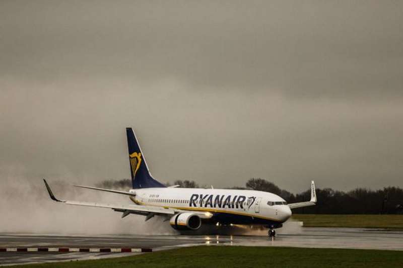 Flight from Fuerteventura to Manchester lands in France due to storm Eunice