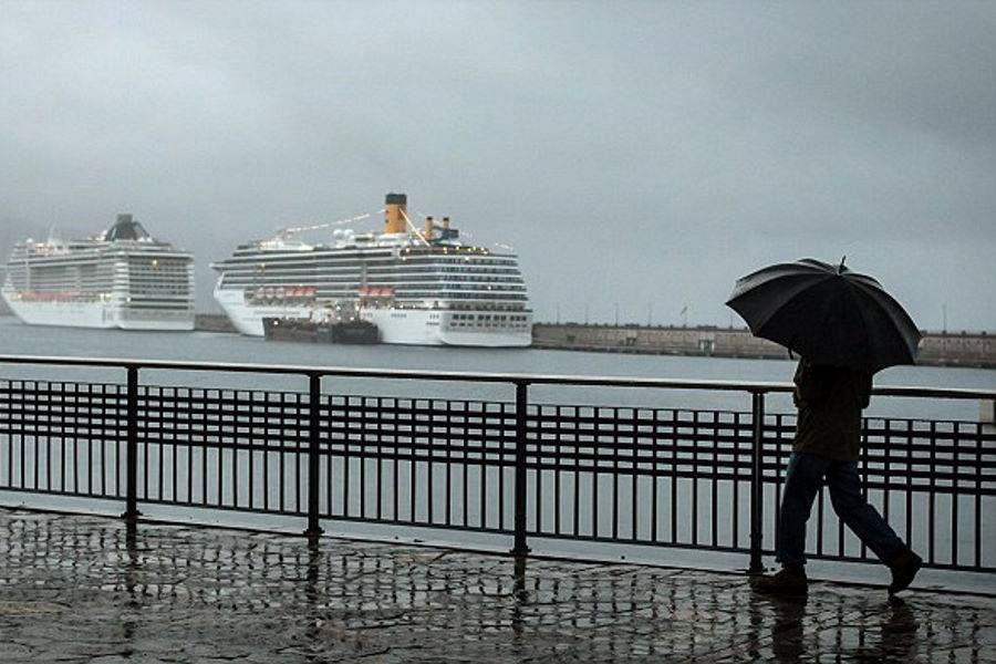 A cooler day with some showers before a wet weekend