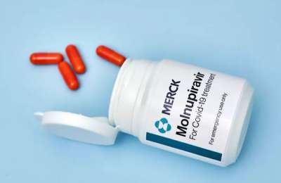 WHO gives green light for molnupiravir, the first antiviral against Covid