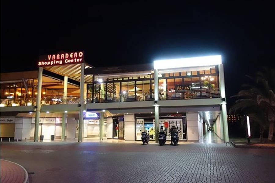 Man stabbed in the neck in a fight in Playa Meloneras