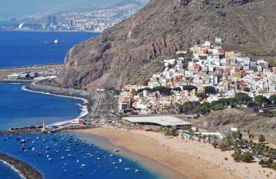 Robber who broke into tourist’s apartment whilst she was asleep is arrested