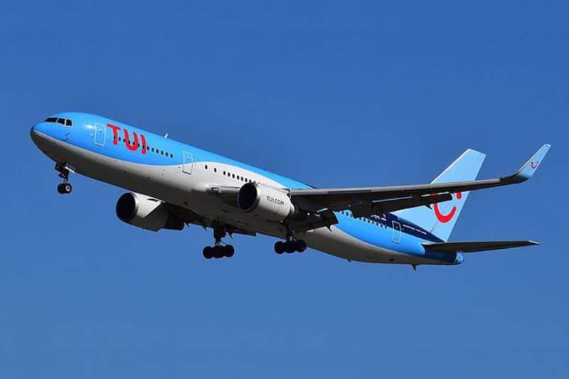 TUI joins Jet2 and ditches face masks for passengers on most UK flights 