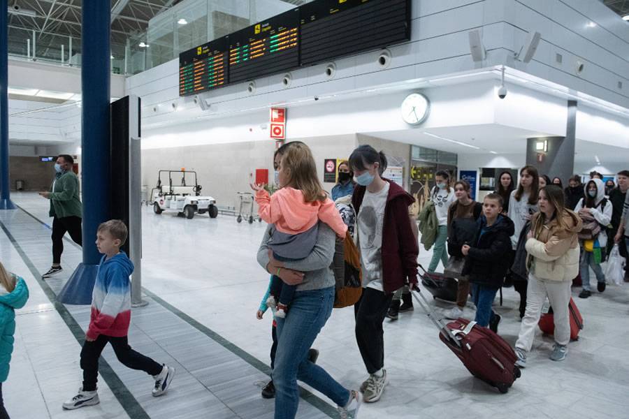 16 children from an orphanage in Ukraine arrive in Fuerteventura