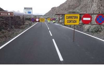 The entrances to the Teide National Park are still closed