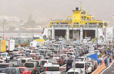 Los Cristianos port can’t cope with any more passengers or vehicles