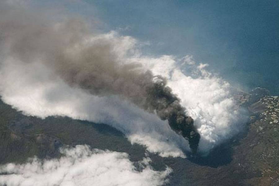 The La Palma volcano photo is in the semi-finals of NASA's Image of the Year