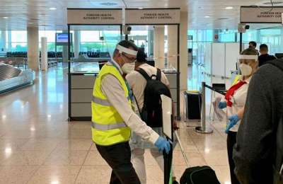 Will unvaccinated travellers from the UK be able to enter Spain from Friday?