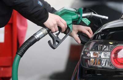 Petrol stations fear bankruptcy as they have to fund and claim back new discount