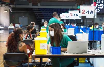 44% of the Canarian population believes that Covid vaccination should be mandatory