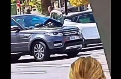 Video of man jumping onto bonnet of moving car in Los Cristianos goes viral