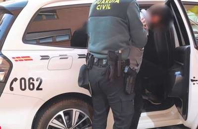 Man arrested for stealing three cars from dealerships in the south of Tenerife