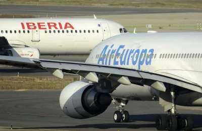The price of plane tickets to Spain have increased by up to 40% for the summer