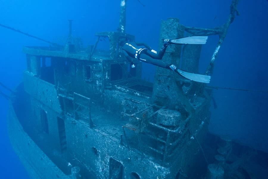 Hold your breath and discover a brand new world with Freediving