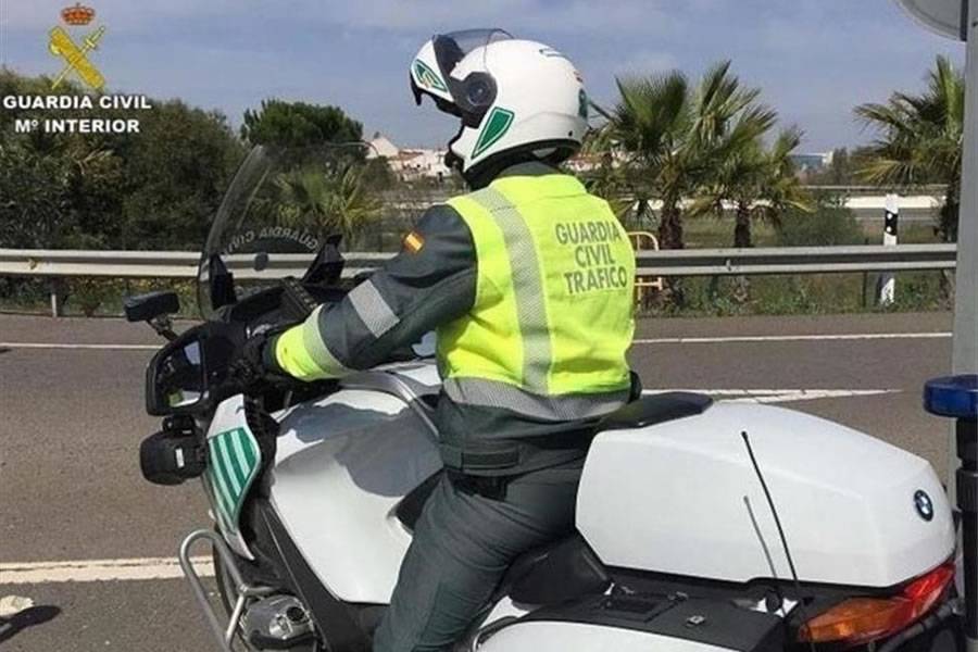 The DGT are targeting drivers who suffer from 'left lane syndrome'