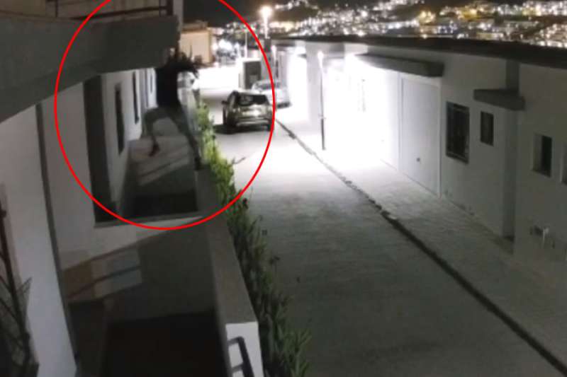 VIDEO: 54-year-old man arrested in connection with ten burglaries