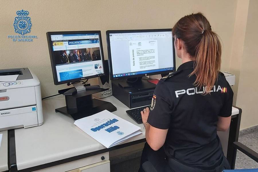 Two arrested in south Tenerife for giving work contracts to defraud the Social Security