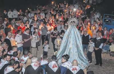 1,200 people take part in Adeje walk for the Virgin Incarnation
