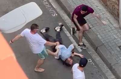 VIDEO: Three tourists arrested for beating up an undercover policeman