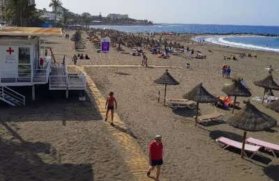 Another man arrested for masturbating in front of teenage girls, this time in Tenerife