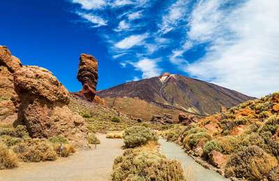Plans unveiled to ban private vehicle access for visitors to Mt Teide 