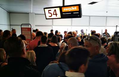 30,000 UK holidaymakers have travel plans scrapped as EasyJet cancels flights