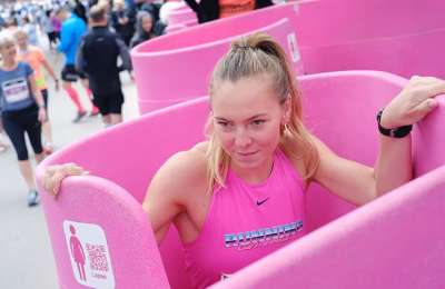 New female urinals for three people to be tested at Carnivals and festivals