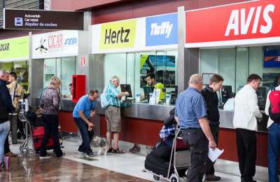 Rental companies warn there is an extreme lack of cars in the Canary Islands this summer