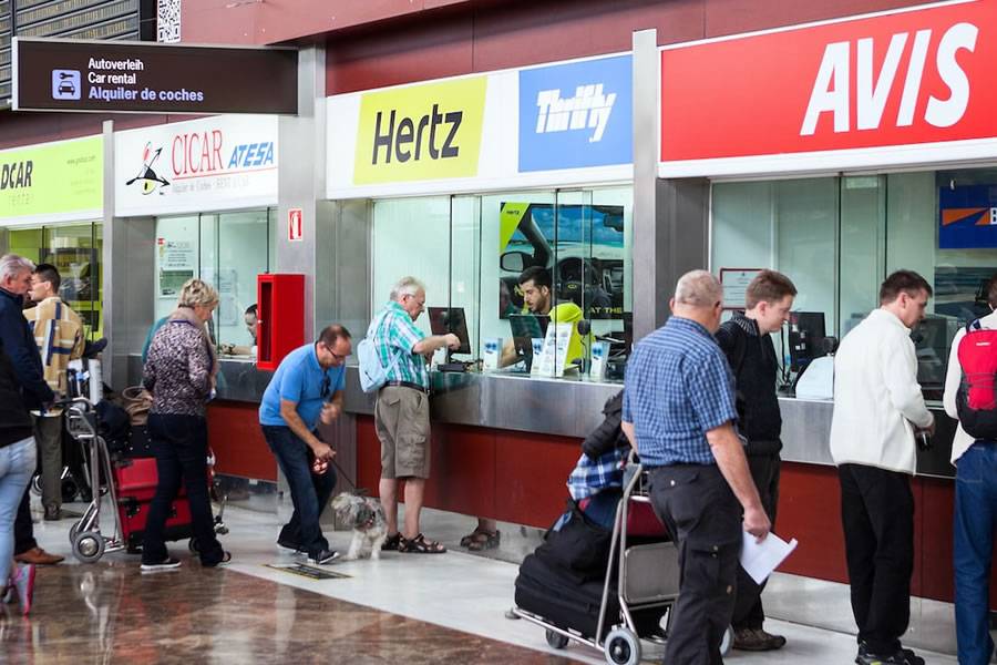 Rental companies warn there is an extreme lack of cars in the Canary Islands this summer