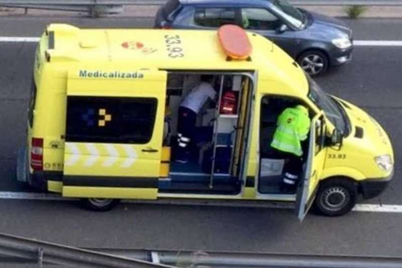 British tourist dies after having heart attack and falling down some stairs