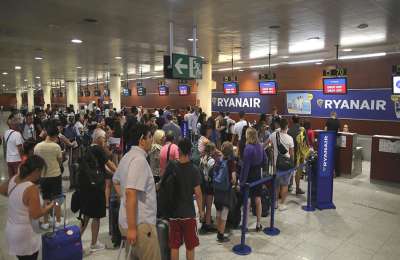 Ryanair strikes: 91 flights were cancelled or delayed on Wednesday