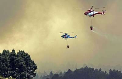 The Tenerife fire continues to burn out of control now covering 100 hectares