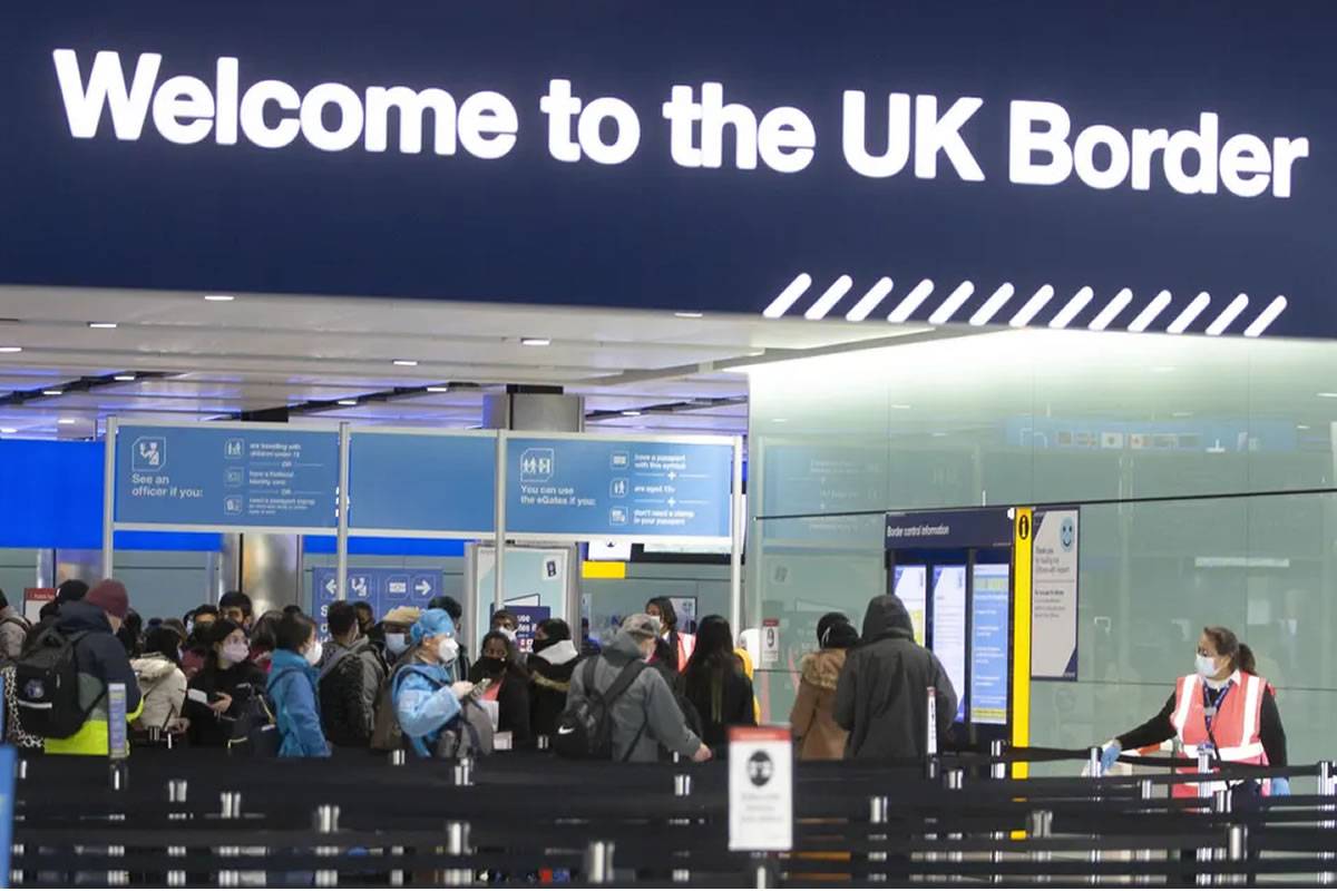 EU tourists will soon have to apply for ‘travel permission’ to visit UK