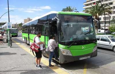 The Cabildo reduces cost of monthly bus passes by up to 13 euros in Tenerife