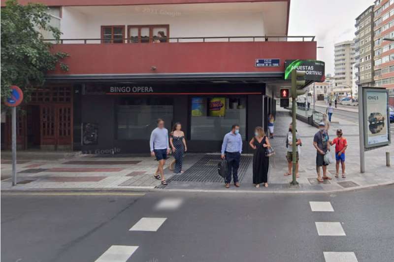 Three arrested for armed robbery at a bingo hall in Las Palmas