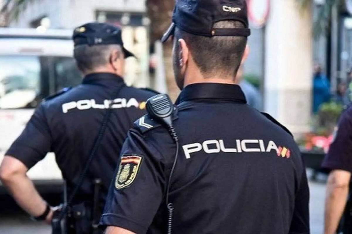 Three arrested for subjecting migrants to ‘slave labour’ for 16 hours a day