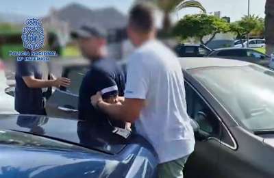 VIDEO: A dangerous fugitive wanted in the UK is arrested in Los Cristianos