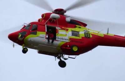 A man is killed and a woman injured by a rock falling onto the Alojera beach