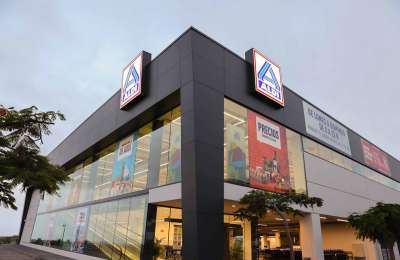 The new ALDI supermarket opens its doors in Adeje
